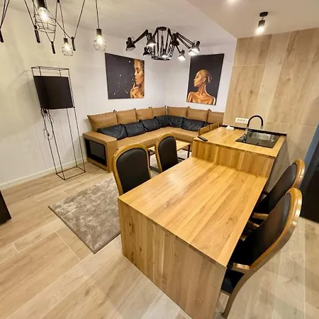 Luxury Downtown By Managr Braşov